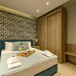 Sunny Luxury Grey Kavala