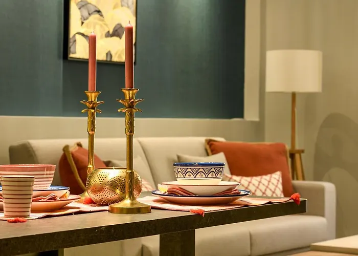 Sunny Luxury Grey Lejlighed